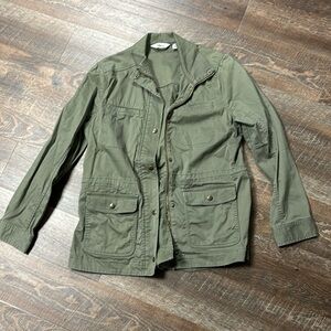 LL Bean Womens Jacket Olive Green Button Pockets Travel Coat Outdoor size M EUC
